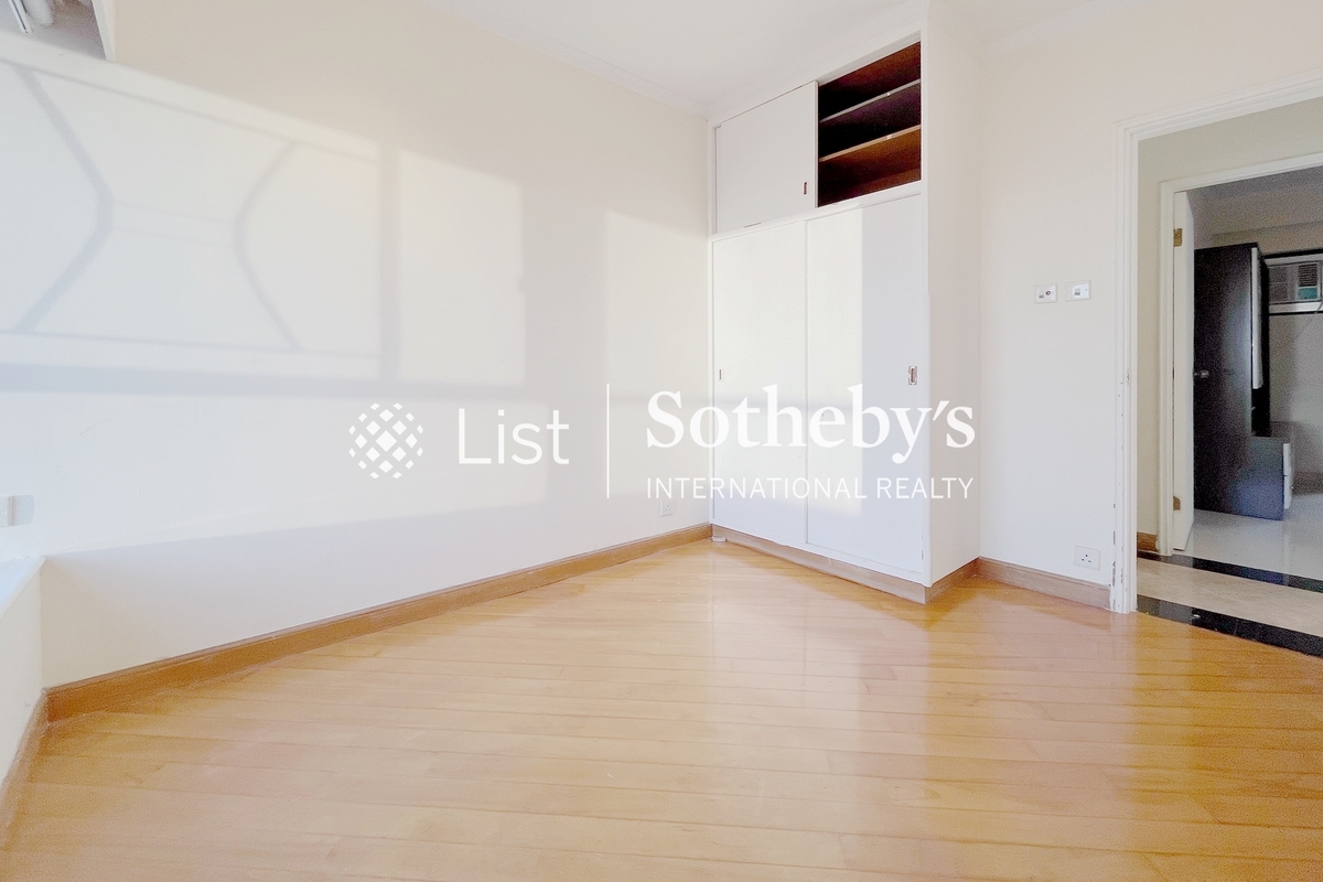 The Grand Panorama 嘉兆台 | Second Bedroom