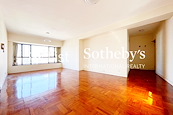 The Grand Panorama 嘉兆臺 | Living and Dining Room