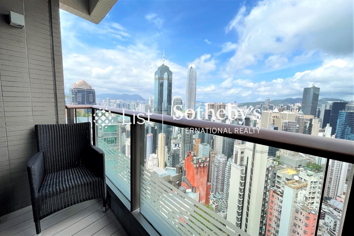 Alassio 殷然 | Balcony off Living and Dining Room