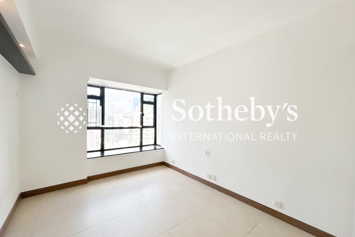 The Grand Panorama 嘉兆台 | Second Bedroom