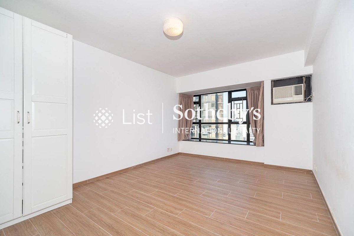 The Grand Panorama 嘉兆臺 | Master Bedroom