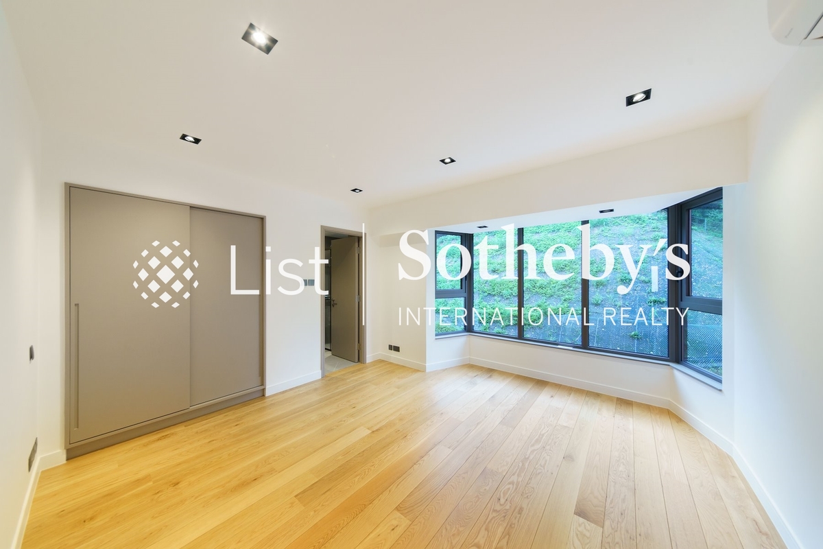 Altadena House Altadena House | Second En-suite Bedroom