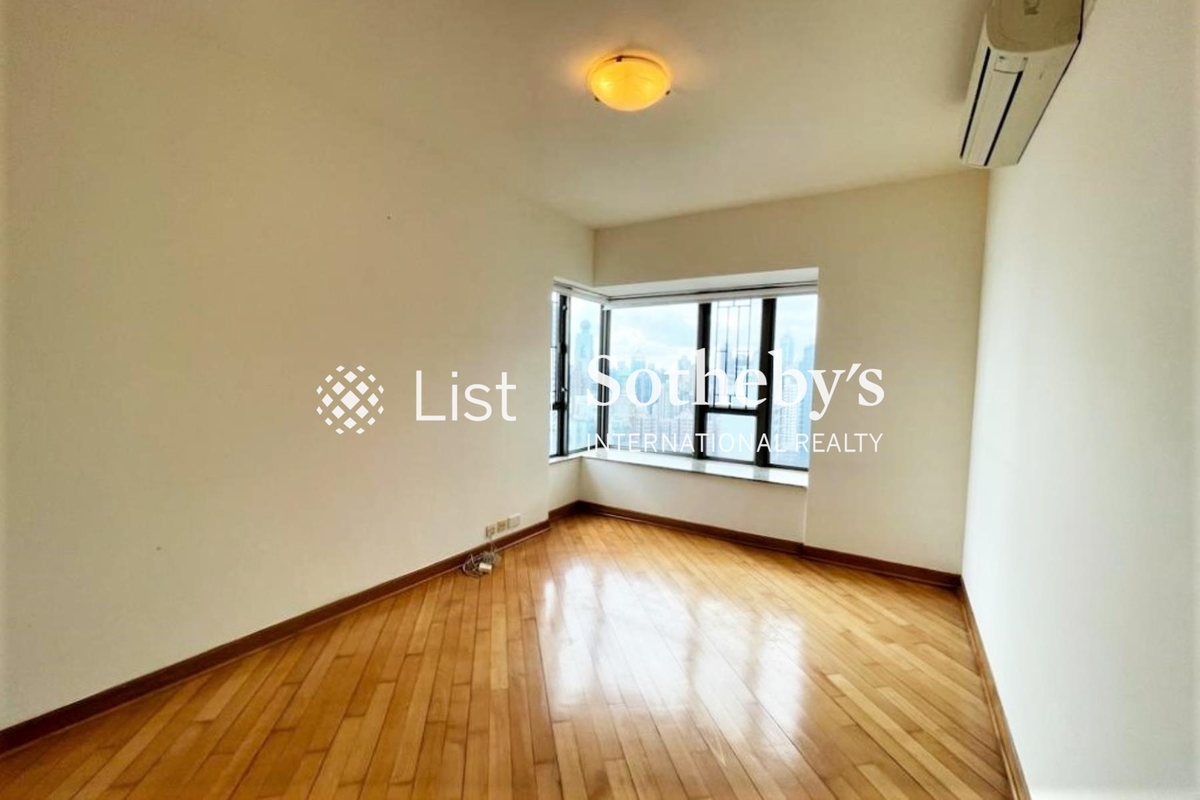 The Belcher's 寶翠園 | Master Bedroom