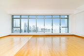 The Harbourside 君臨天下 | Living and Dining Room