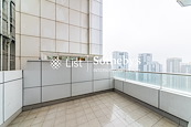 The Harbourside 君臨天下 | Private Terrace off Living and Dining Room