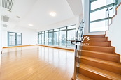 The Harbourside 君臨天下 | Living and Dining Room