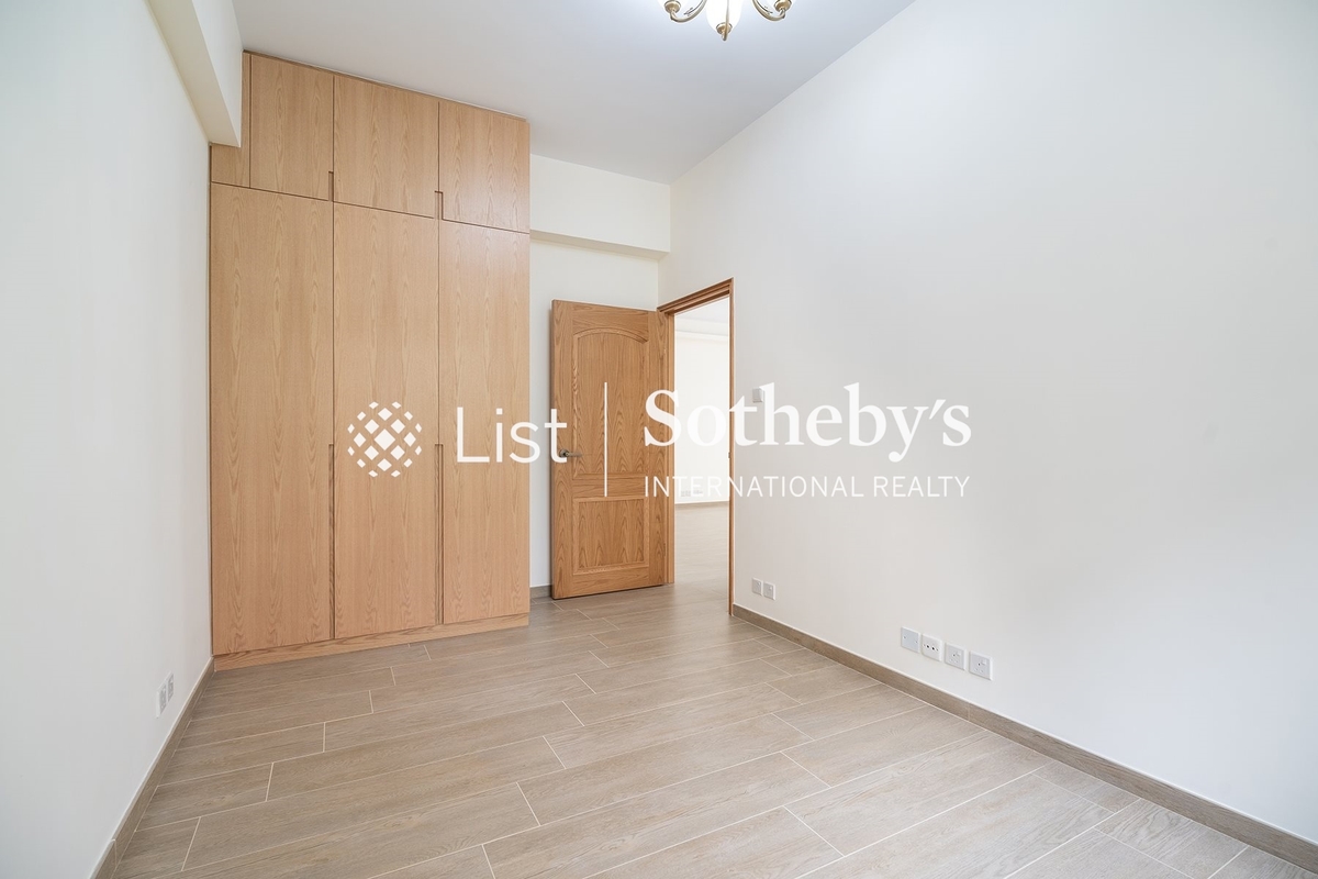 Best View Court 好景大廈 | Second Bedroom