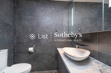 Trafalgar Court 大寶閣 | 