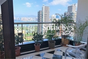 Trafalgar Court 大宝阁 | Balcony off Living Room