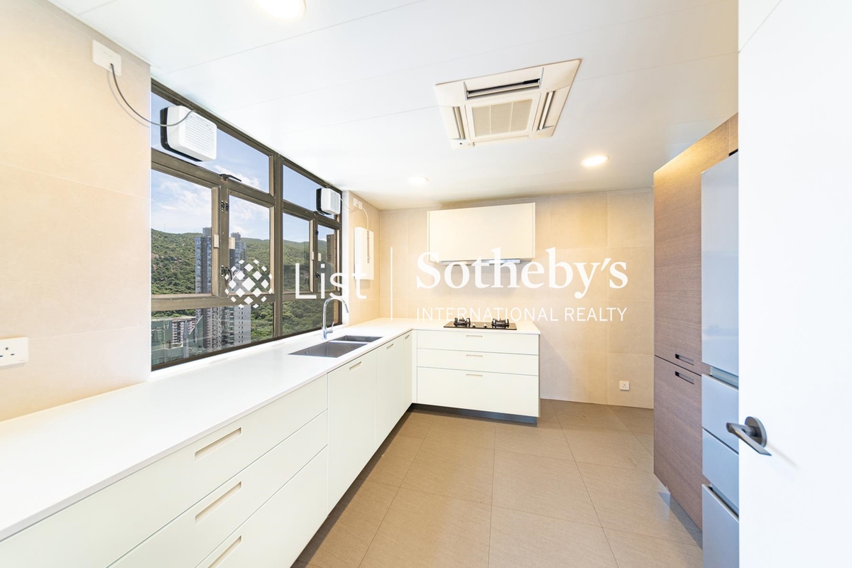 Trafalgar Court 大寶閣 | Kitchen