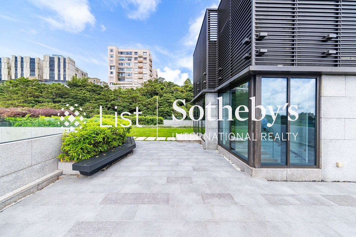 7-15 Mount Kellett Road 加列山道7-15號 | Private Roof Terrace