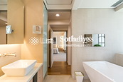 8 Perkins Road 白建时道8号 | Master Bathroom