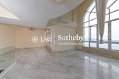 Redhill Peninsula 紅山半島 | Living and Dining Room