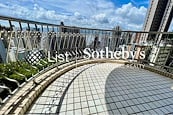 Villa Veneto 威都閣 | Balcony off Living Room