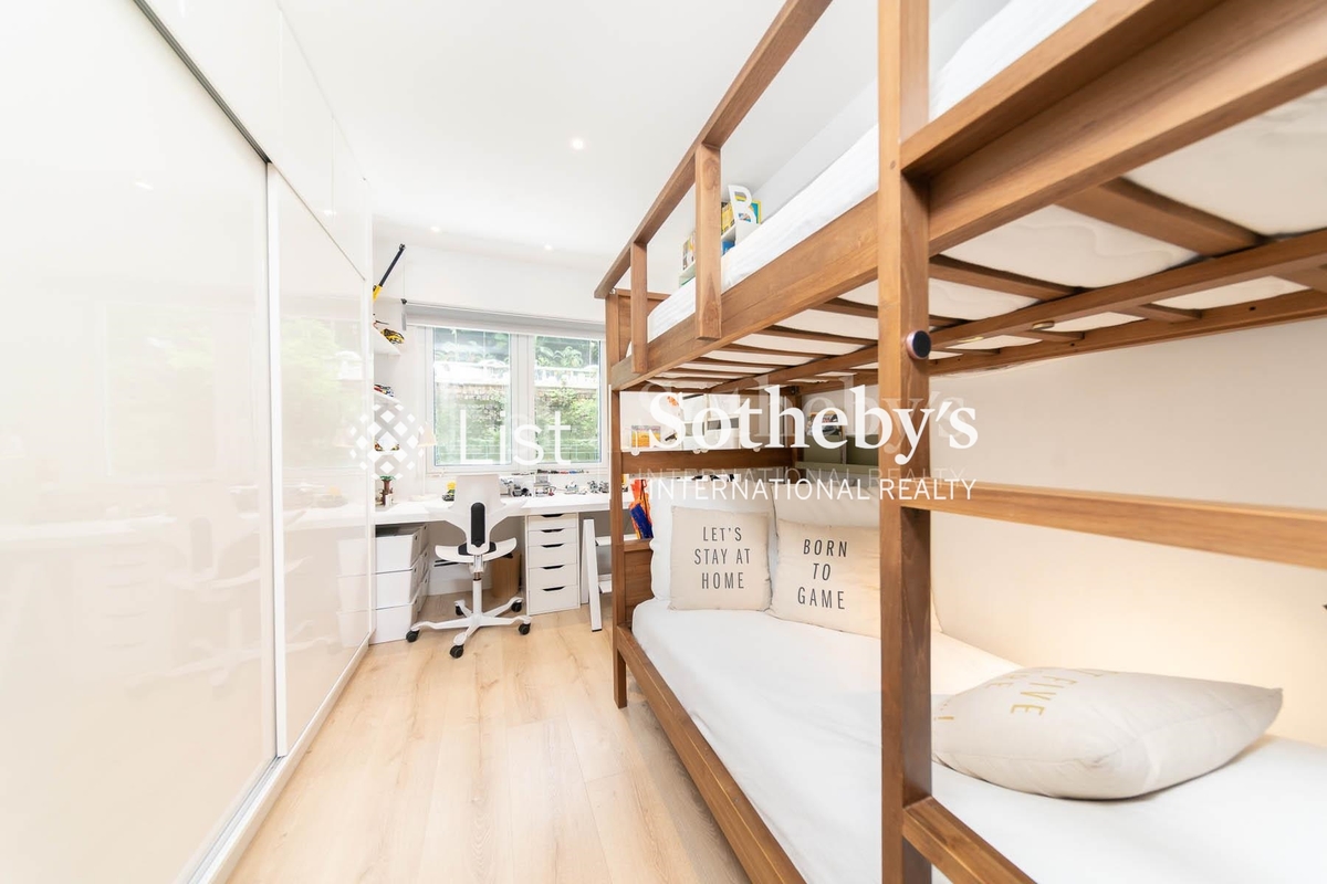 Realty Gardens 聯邦花園 | Third Bedroom