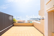 Redhill Peninsula 红山半岛 | Private Terrace off Dining Room