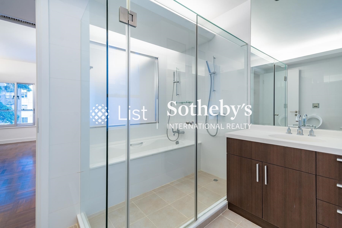 Kam Yuen Mansion 錦園大廈 | Master Bathroom