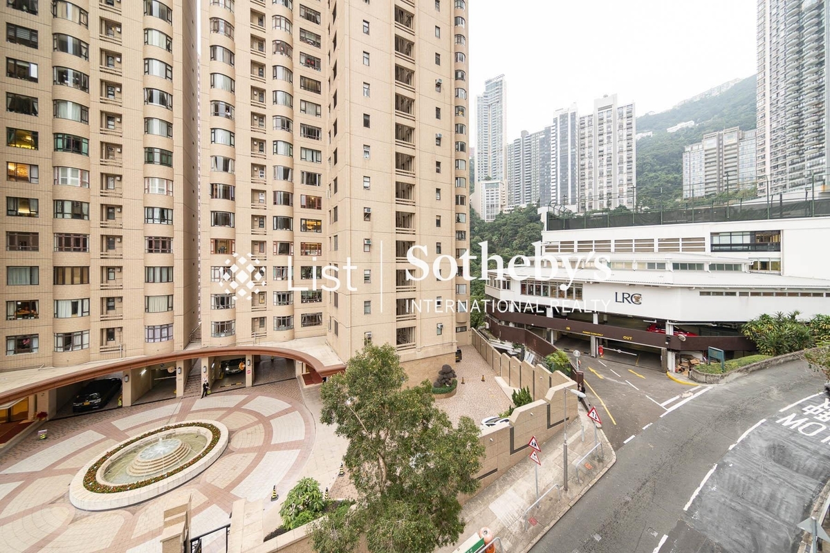 Kam Yuen Mansion 錦園大廈 | View from Living and Dining Room