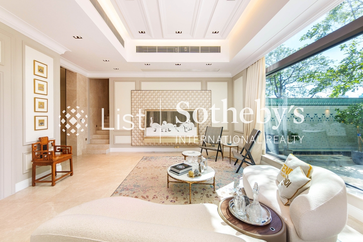 Shouson Peak Shouson Peak | Living and Dining Room