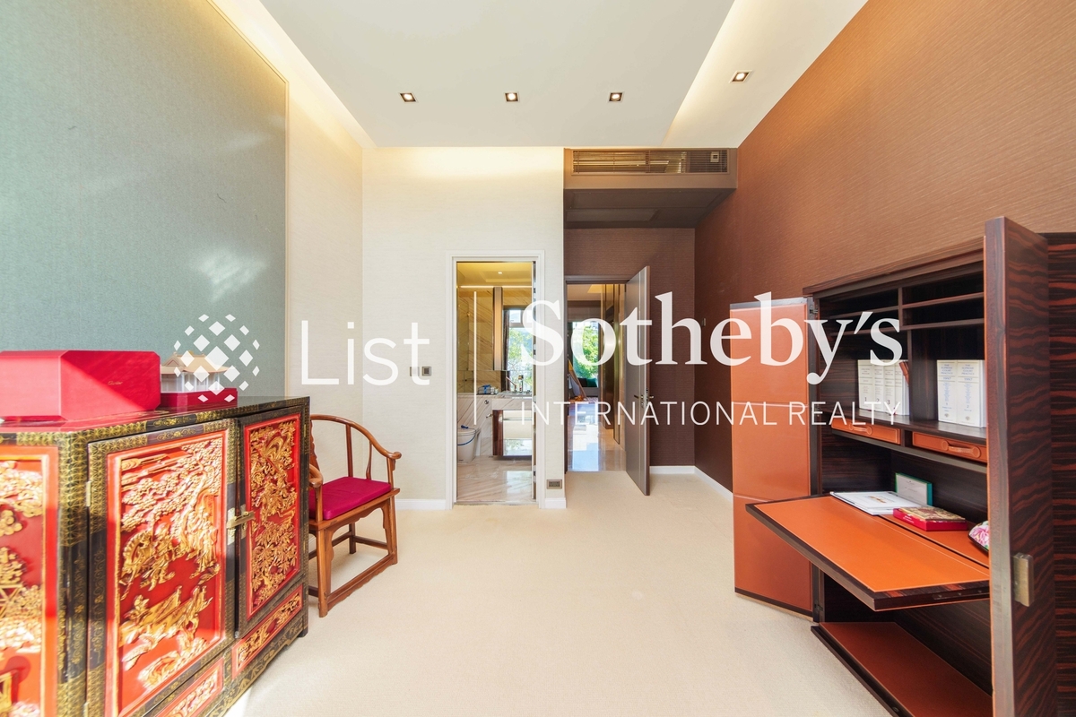 Shouson Peak Shouson Peak | Fourth En-suite Bedroom