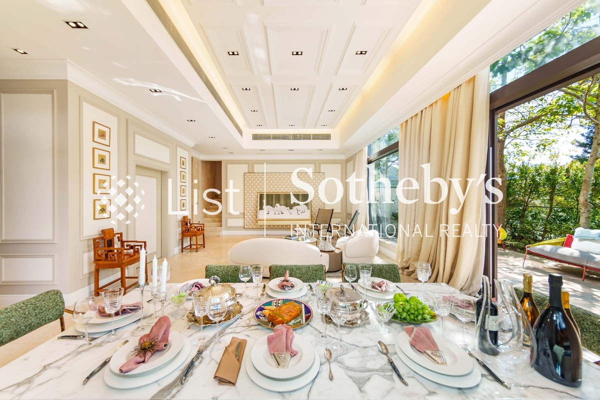 Shouson Peak Shouson Peak | Living and Dining Room