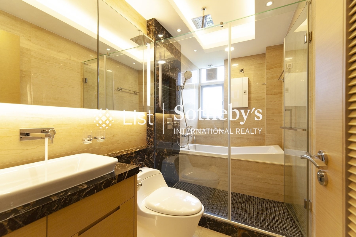 White Jade 白璧 | Master Bathroom