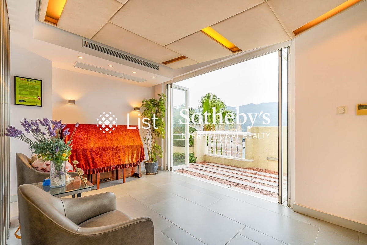 Redhill Peninsula 紅山半島 | View from Family Room