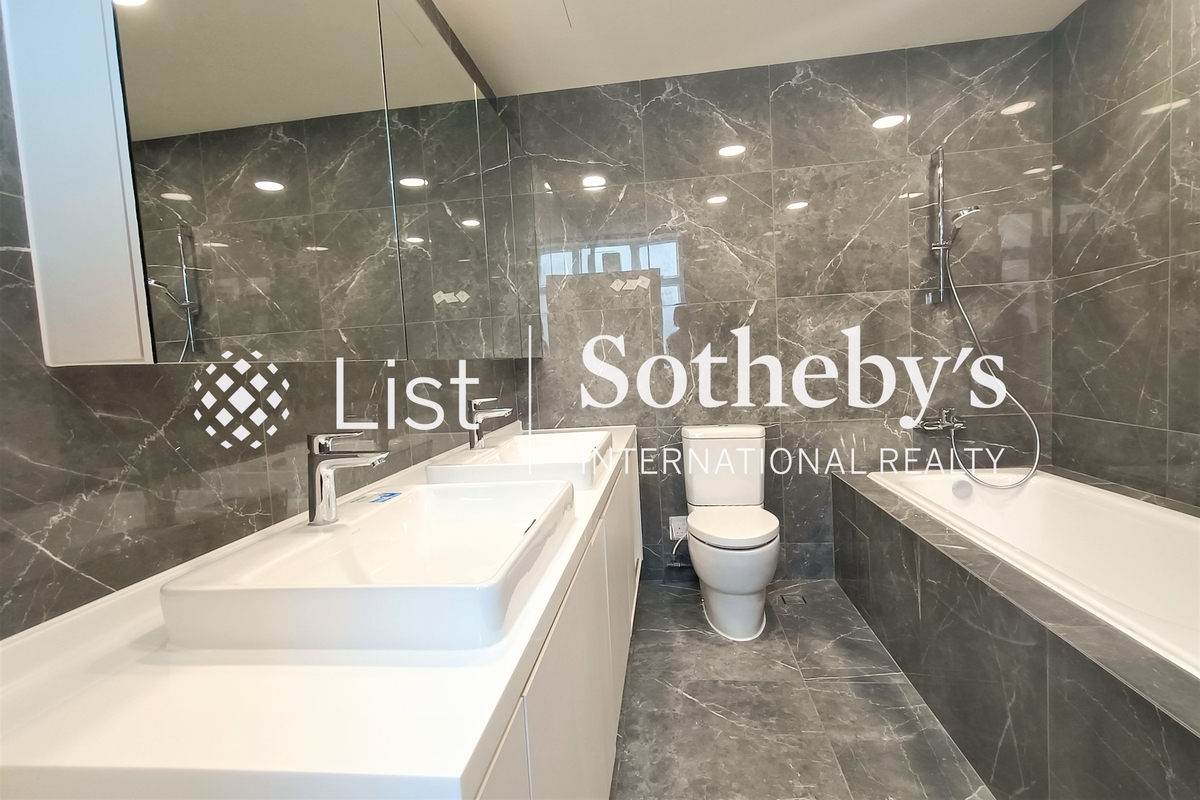 Redhill Peninsula 紅山半島 | Master Bathroom