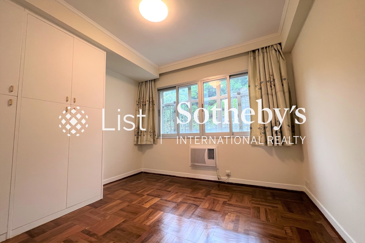 Evergreen Villa 松柏新邨 | Second Bedroom