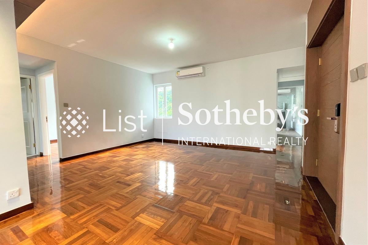 Evergreen Villa 松柏新邨 | Dining Room