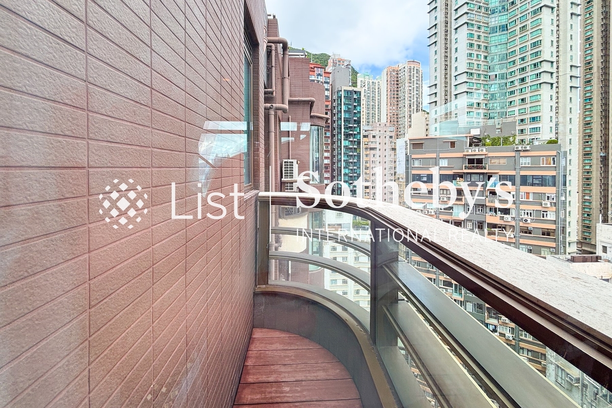 Castle One By V Castle One By V | Balcony off Living Room