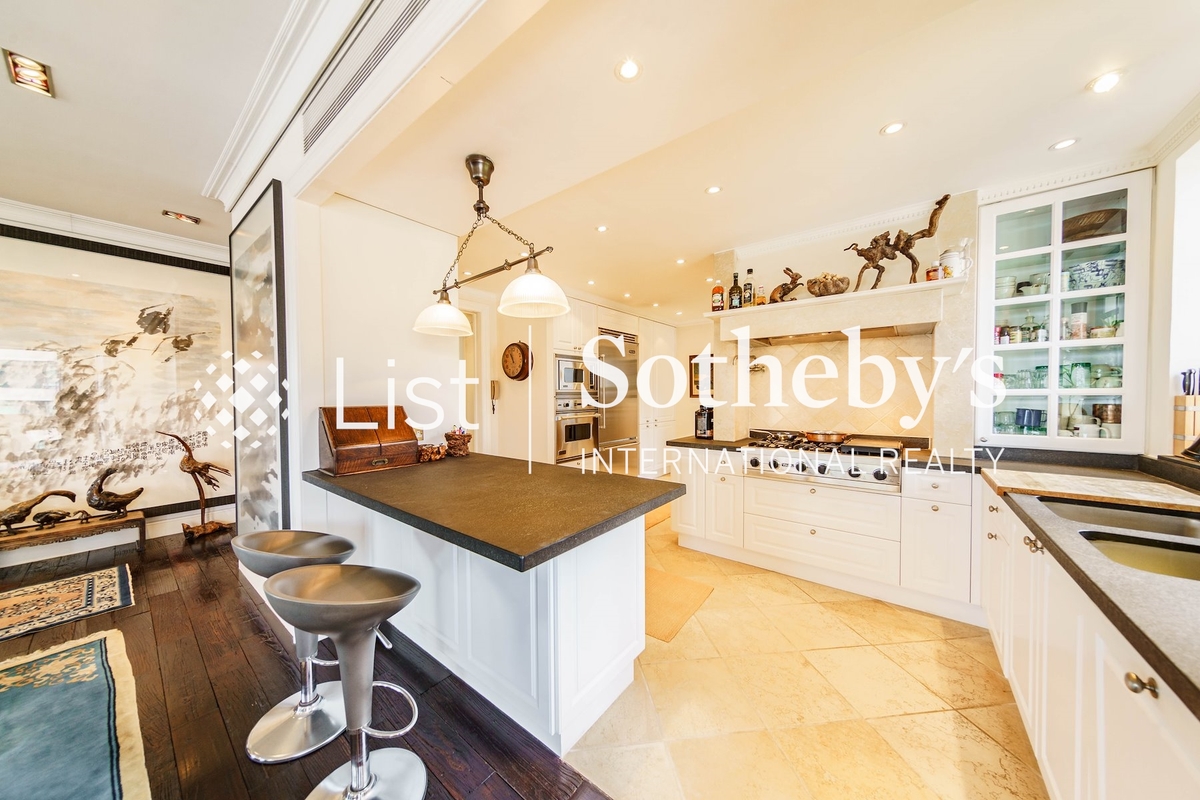 Bowen Mansion 寶雲大廈 | Open Kitchen