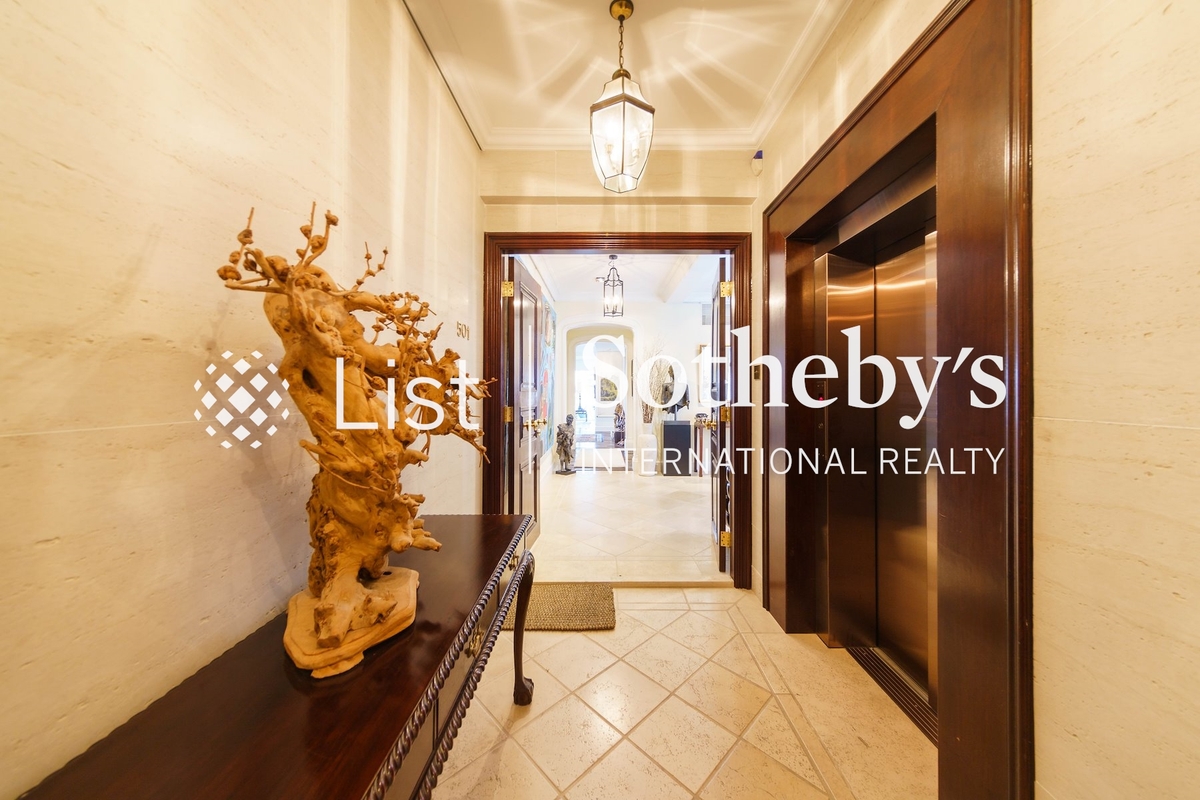 Bowen Mansion 寶雲大廈 | Foyer