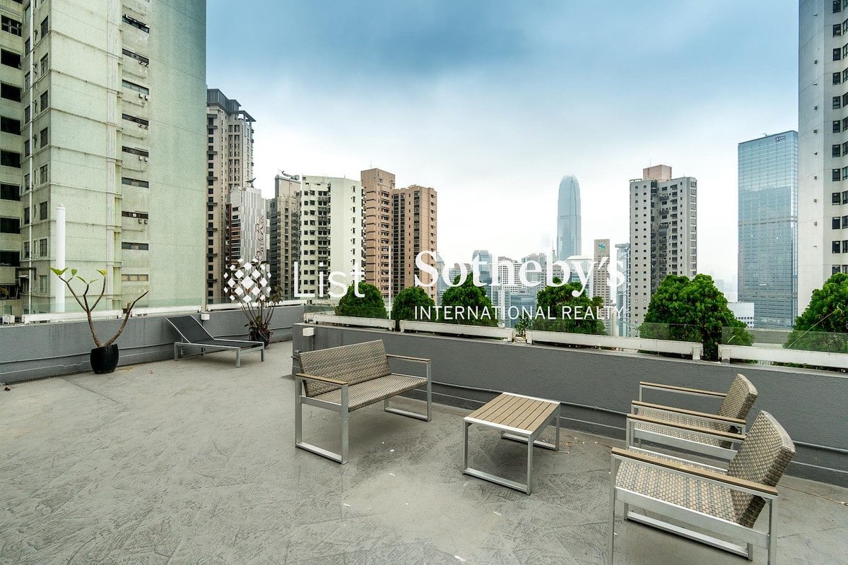 No. 5H Bowen Road 寶雲道5H號 | Private Roof Terrace