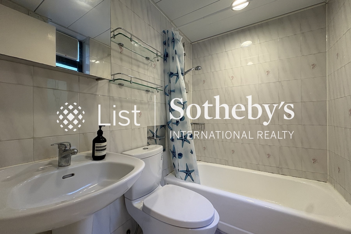 No. 6B-6E Bowen Road 宝云道6B-6E号 | Master Bathroom