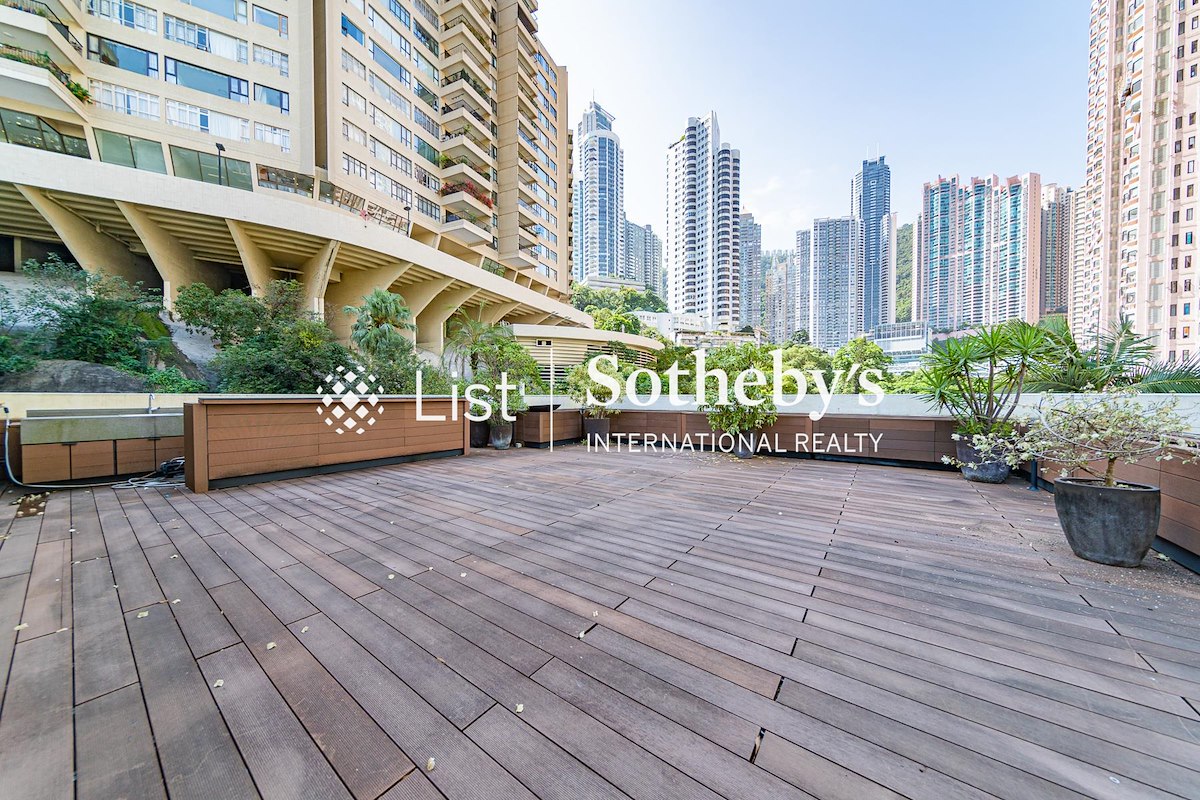 Bo Kwong Apartments 寶光大廈 | Private Roof Terrace
