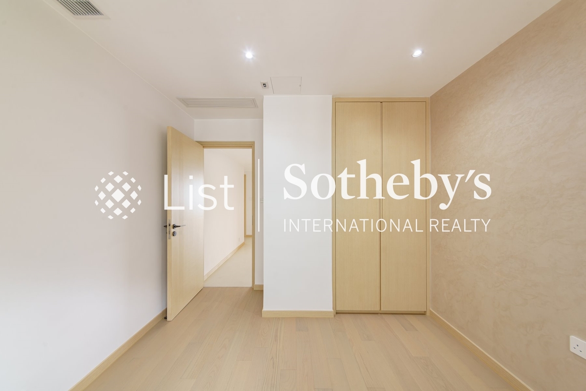 No. 6A Bowen Road 寳雲道6A號 | Third Bedroom