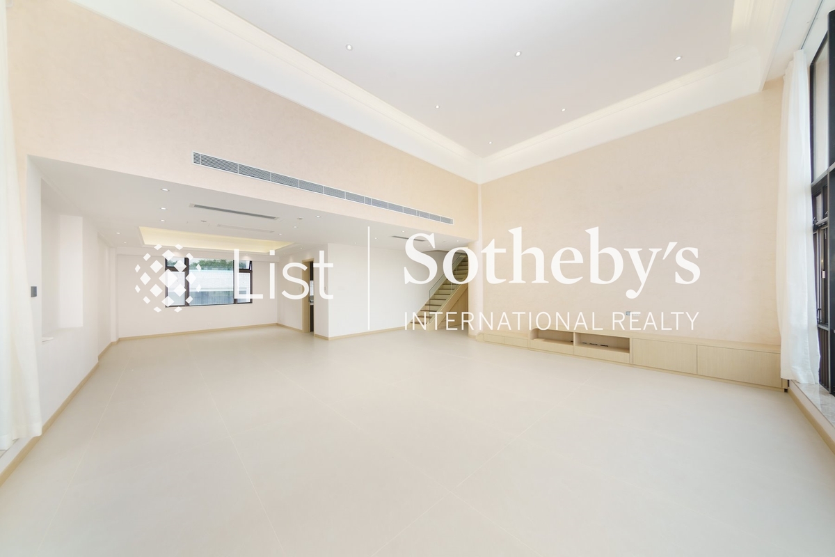 No. 6A Bowen Road 寳雲道6A號 | Living and Dining Room