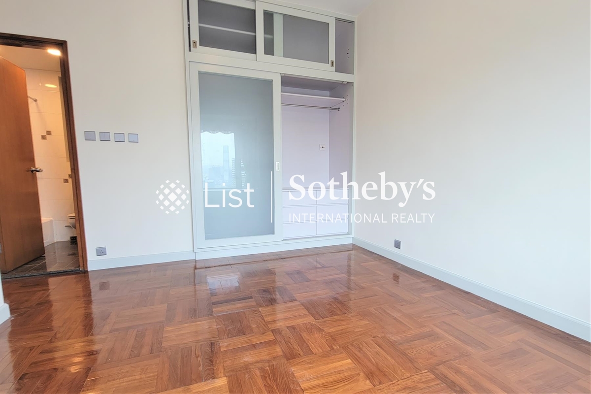 The Belcher's 寶翠園 | Master Bedroom