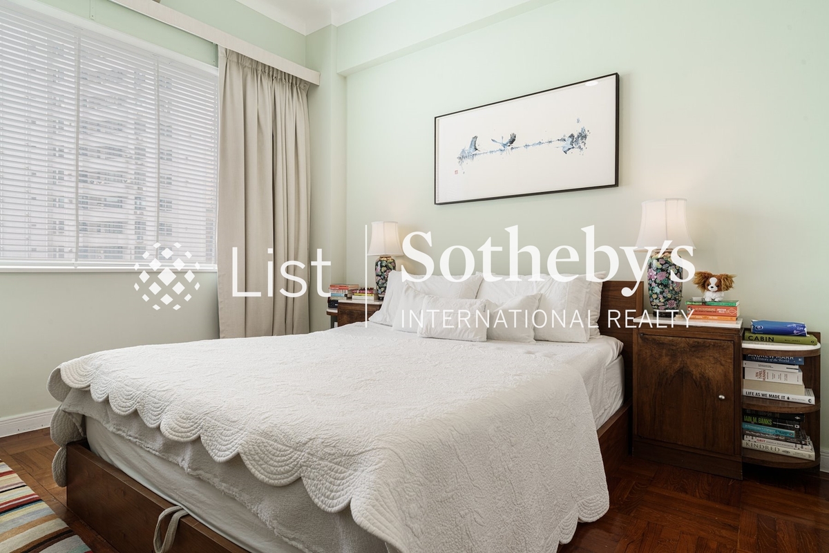 The View Mansion 景雲大廈 | Master Bedroom