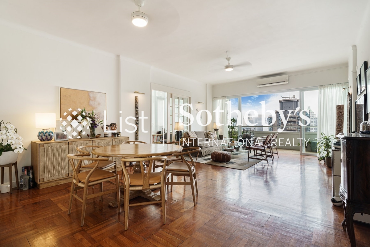 The View Mansion 景雲大廈 | Living and Dining Room