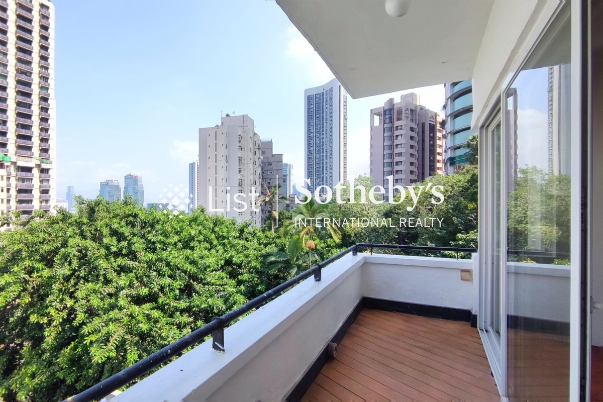 The View Mansion 景雲大廈 | Balcony off Living and Dining Room