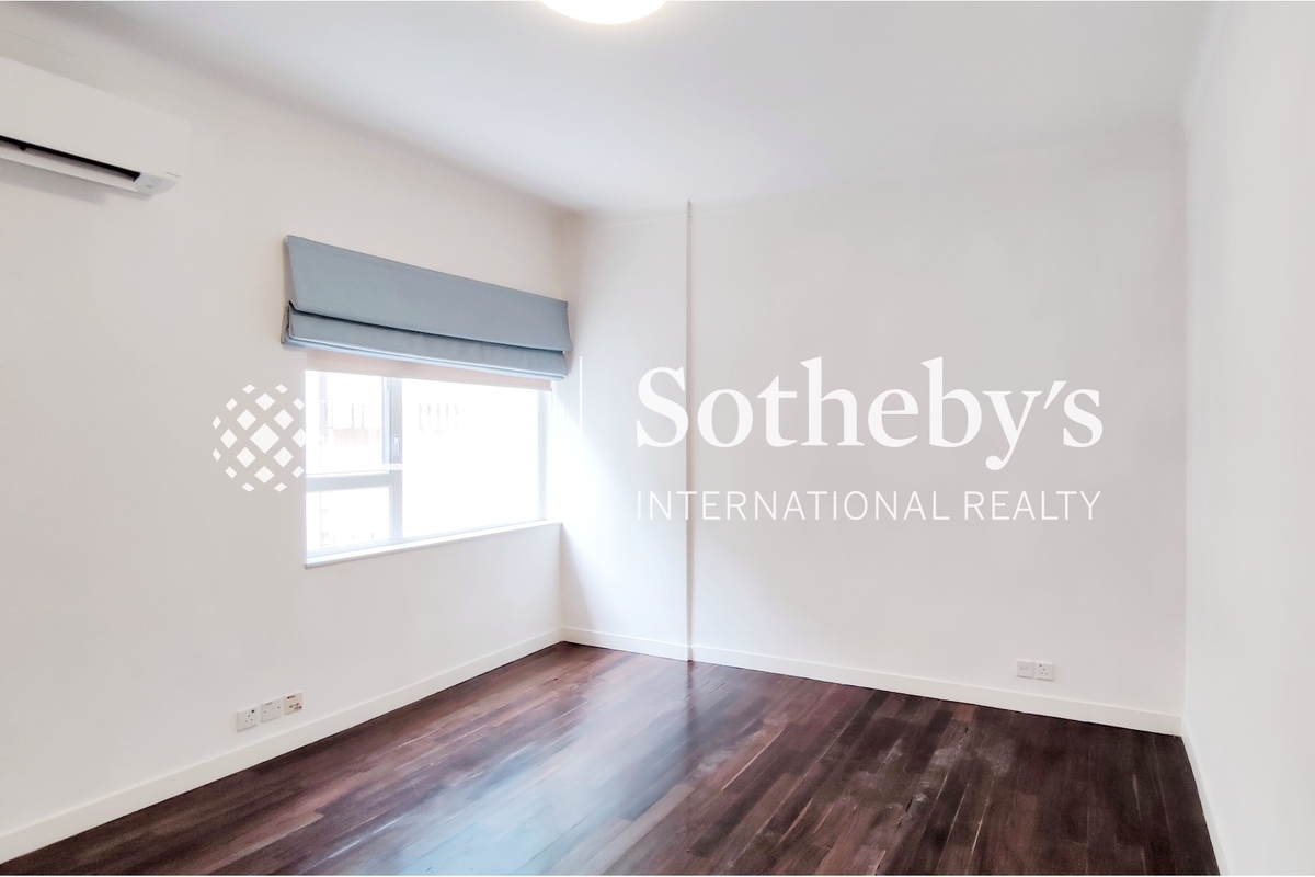 The View Mansion 景雲大廈 | Master Bedroom