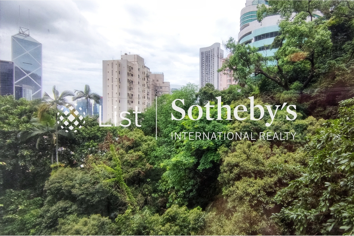 The View Mansion 景雲大廈 | View from Living and Dining Room