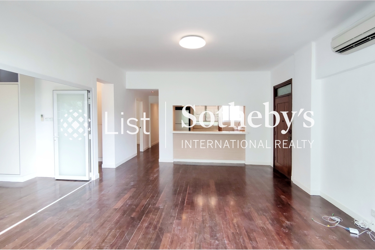 The View Mansion 景雲大廈 | Living and Dining Room