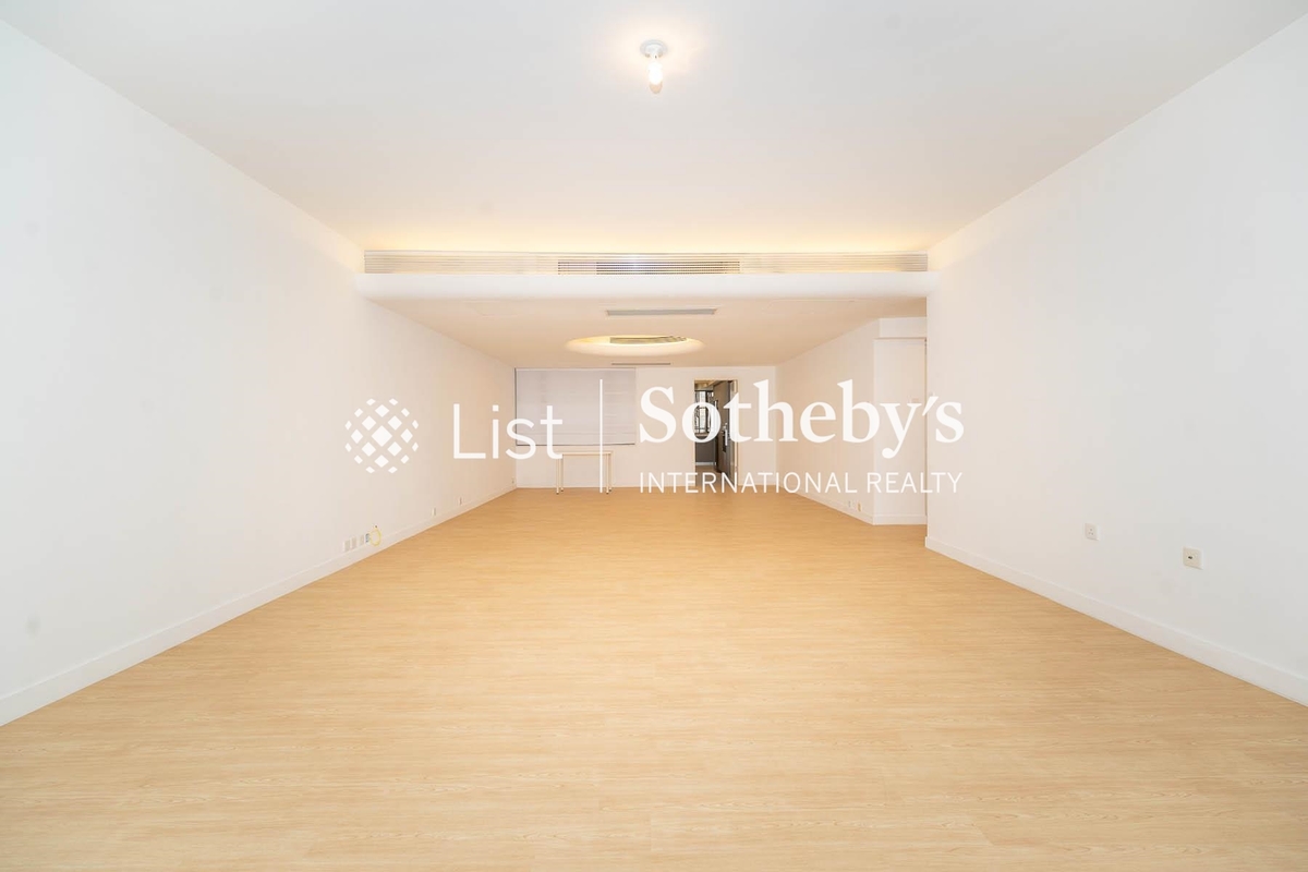 Hoover Court 豪華閣 | Living and Dining Room