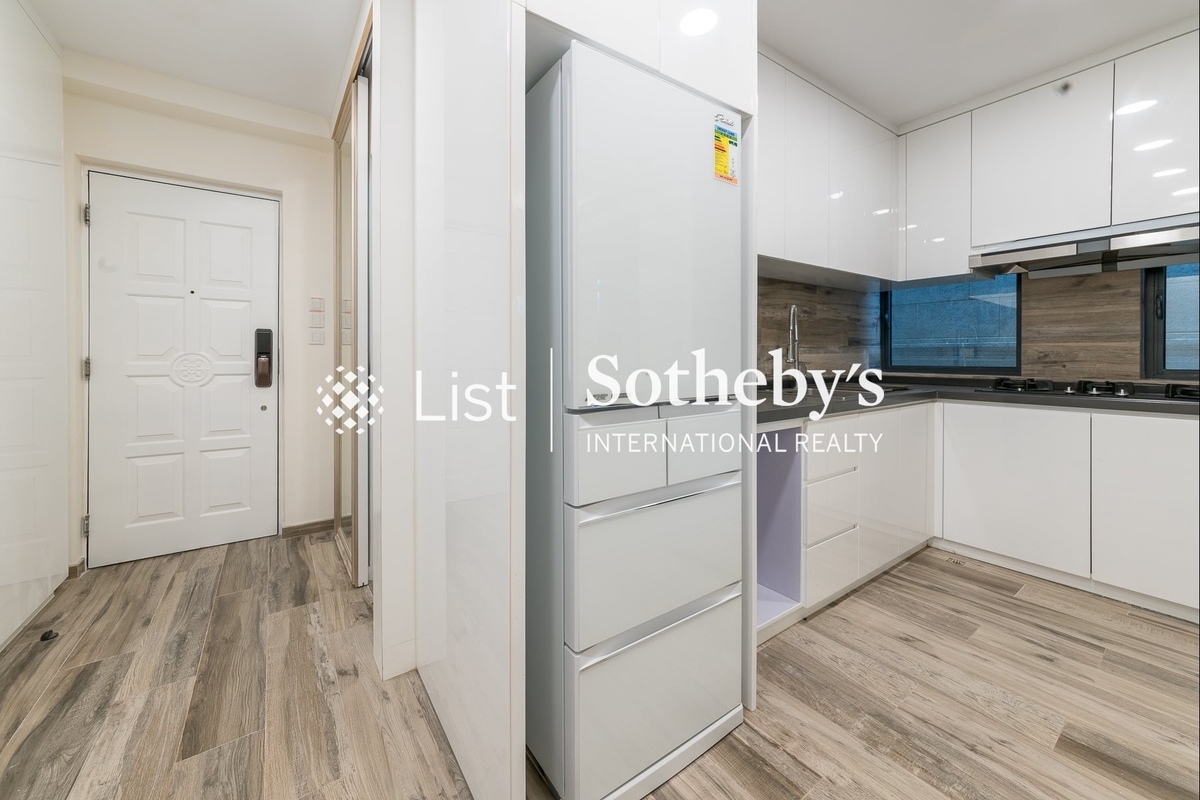 South Mansions 南賓大廈 | Open Kitchen