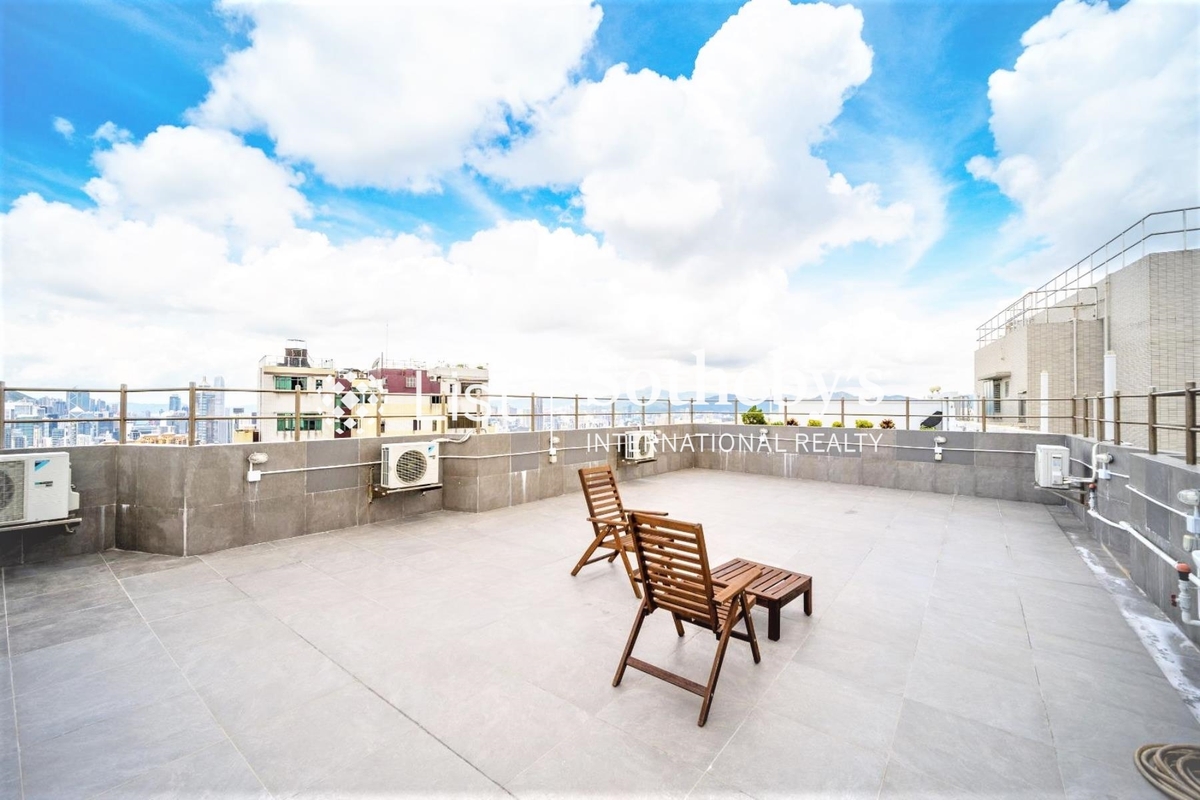 Flora Garden 慧景園 | Private Roof Terrace