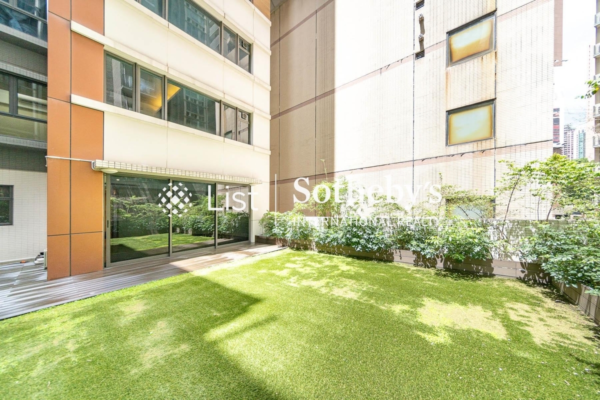 Park Rise 嘉苑 | Private Terrace off Living Room