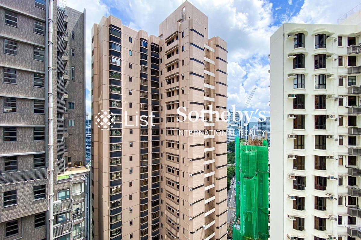 Park Rise 嘉苑 | View from Living and Dining Room